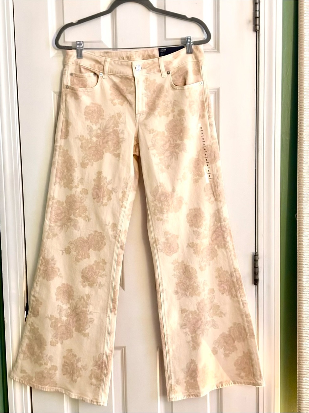 American Eagle Cream and pink Floral Wide-Leg Jeans in tall.